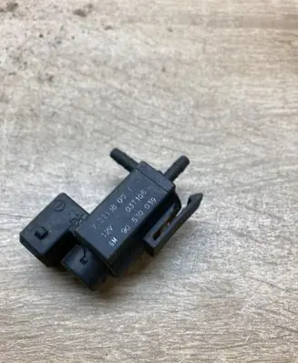 Opel Zafira A Valve vacuum 90530039