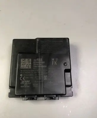 Chevrolet Camaro Keyless (KESSY) go control unit/module 13599065 793186748 8219800000000X