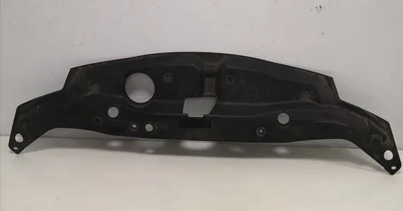 Engine bonnet/hood lock trim molding