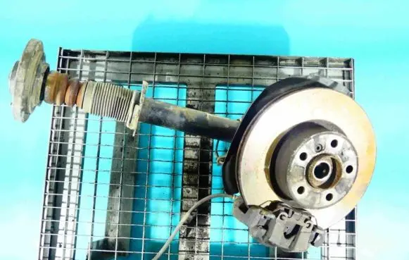 Front wheel hub spindle knuckle