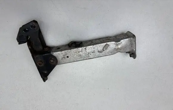 Audi A8 S8 D4 4H Front bumper mounting bracket 4H0806063E