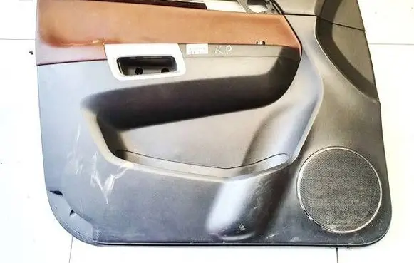 Opel Antara Front door card panel trim 96630768