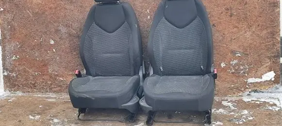 Peugeot 308 Front driver seat 