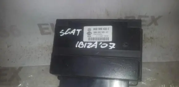 Seat Ibiza III (6L) Comfort/convenience module 6Q0959433E 5DK00812901