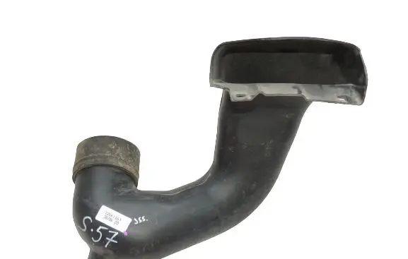 Suzuki Grand Vitara II Air intake hose/pipe 1382067J00
