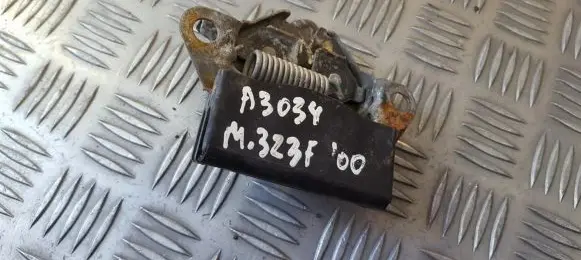 Mazda 323 F Engine bonnet/hood lock/catch