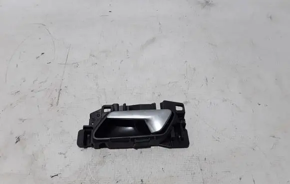 Peugeot 208 Front door interior handle 98201553VV