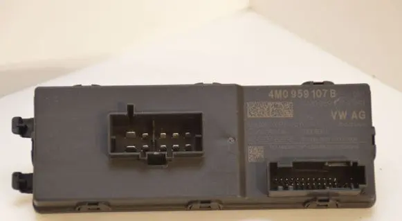 Audi Q7 4M Other control units/modules 4M0959107B