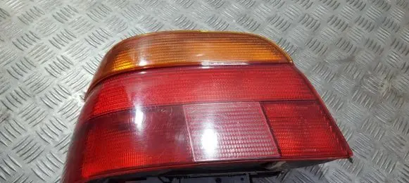 BMW 5 E39 Rear/tail lights 8358031