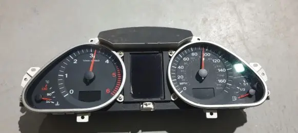 Audi A6 S6 C6 4F Speedometer (instrument cluster) 4F0920950L