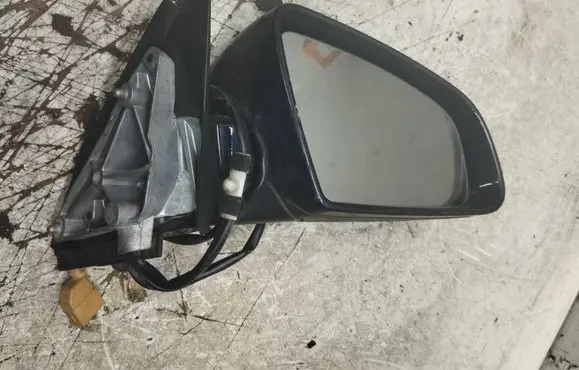 Audi A4 S4 B6 8E 8H Front door electric wing mirror E1010681
