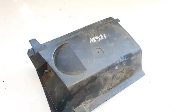 Audi 80 90 B3 Fuse box cover 893805965