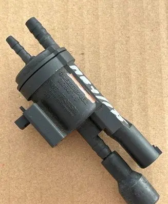 Mercedes-Benz A W169 Valve vacuum 0025401497 48B43625B00 9843675800
