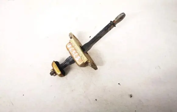 Mitsubishi Carisma Rear door check strap stopper
