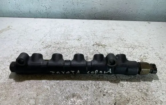 Toyota Corolla E140 E150 Fuel main line pipe 6040-9C20