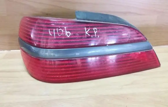Peugeot 406 Rear/tail lights