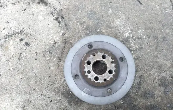 Audi A4 S4 B6 8E 8H Crankshaft pulley