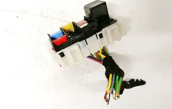 Ford Galaxy Fuse box set bs7t14k131aa bs7t-14k131-aa