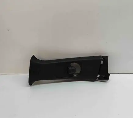 (B) pillar trim (bottom)