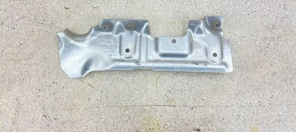 BMW M5 Heat shield in engine bay 7852260 11657852260
