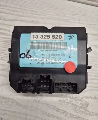 Opel Insignia A Tailgate/trunk control unit/module 13325520 13324271AC 3027521B00
