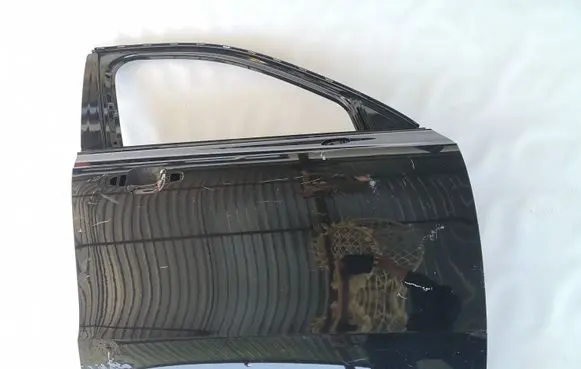 Volvo XC90 Front door
