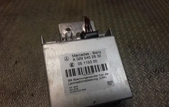 Mercedes-Benz S W220 Other devices 0295452832 A0295452832
