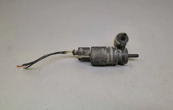 Windscreen/windshield washer pump