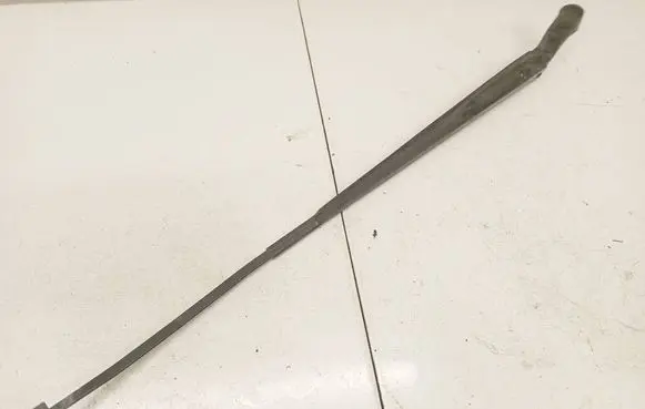 Toyota Yaris Front wiper blade arm 852110D020