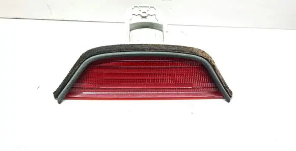 BMW 5 E39 Third/center stoplight 8385659