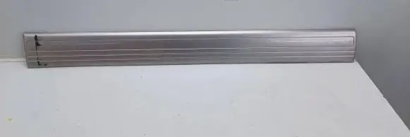 Toyota Land Cruiser (J100) Front door trim (molding) 7573260120