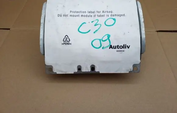 Volvo C30 Passenger airbag 8623351 609263500D