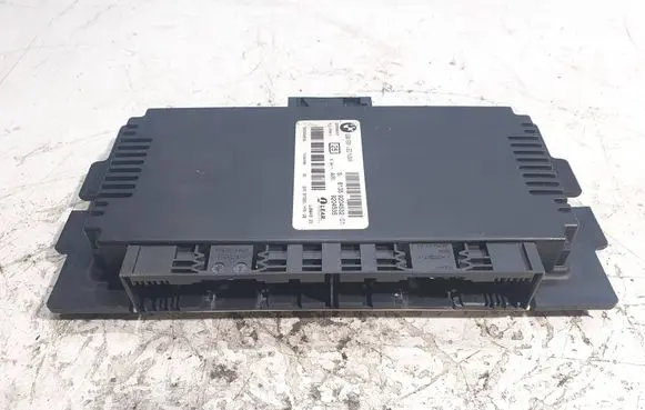 BMW 3 E90 E91 Light module LCM 9204532 5323398S5 9204535