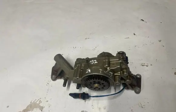 Dodge Challenger Oil pump 05184273AD 81694343