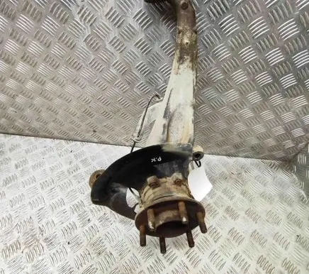 Nissan NP300 Front wheel hub 402024KJ3A 400154KJ0A