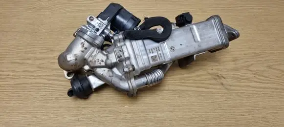 BMW 1 F20 F21 EGR valve cooler 7810871