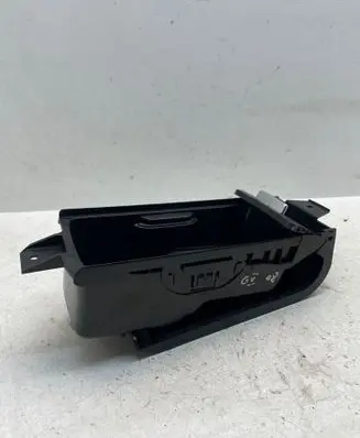 Volkswagen Golf V Cup holder front 1K0862531A