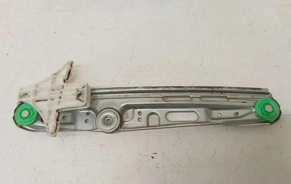 Opel Vectra C Rear door windshield rail 24451522