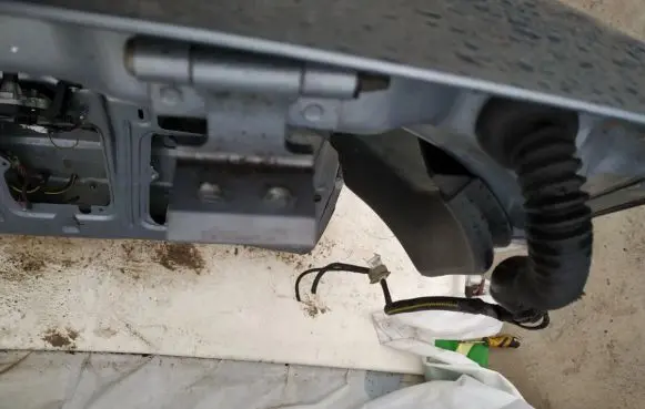 Opel Signum Tailgate/trunk/boot hinge