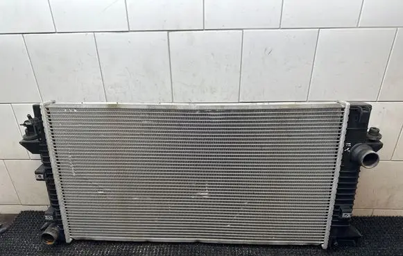 Coolant radiator