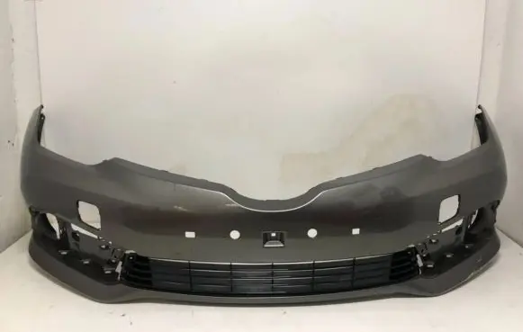 Toyota Auris E180 Front bumper 5211902K40