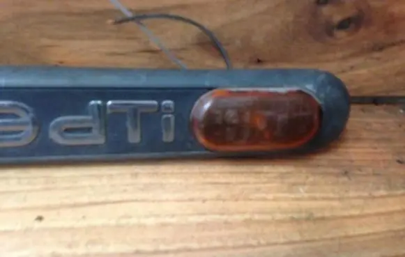 Renault Laguna I Front fender indicator light