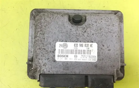 Volkswagen Golf IV Engine control unit/module 038906018AE