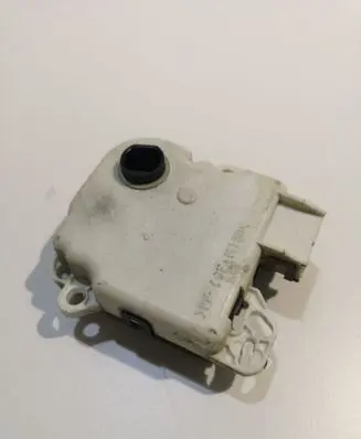 Nissan Quest Air flap motor/actuator 4ASH19E616CD