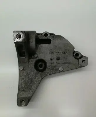 Seat Ibiza IV (6J,6P) Generator/alternator bracket 03F260885
