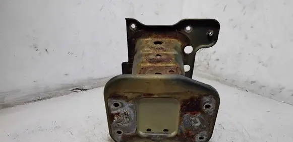 Chevrolet Captiva Front bumper shock/impact absorber 