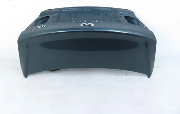 Infiniti M Tailgate/trunk/boot lid 