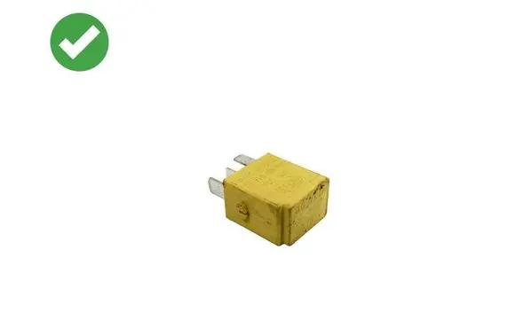 Mercedes-Benz CLS C219 Other relay 4RD007814 4RD00781402