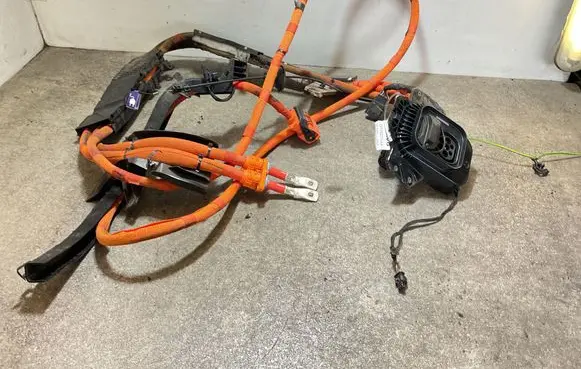 Volvo XC40 Electric car charge socket 32264997