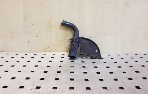 KIA Sorento Engine coolant pipe/hose